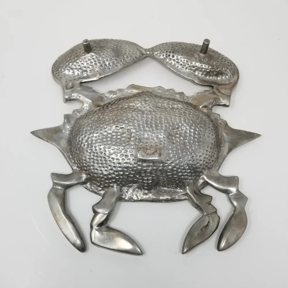 Wilton Armetale crab shape